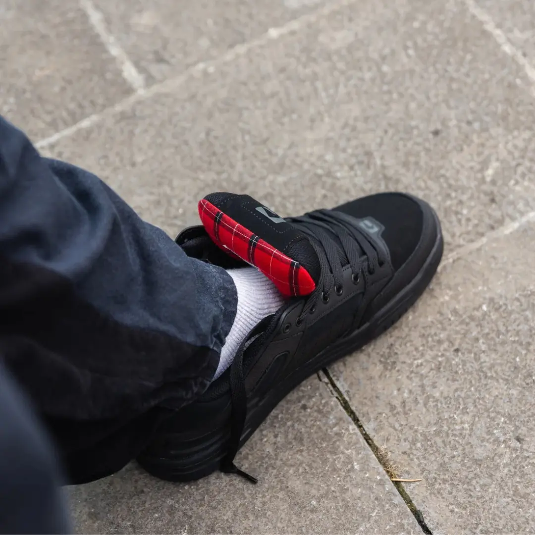 Globe scarpe tilt